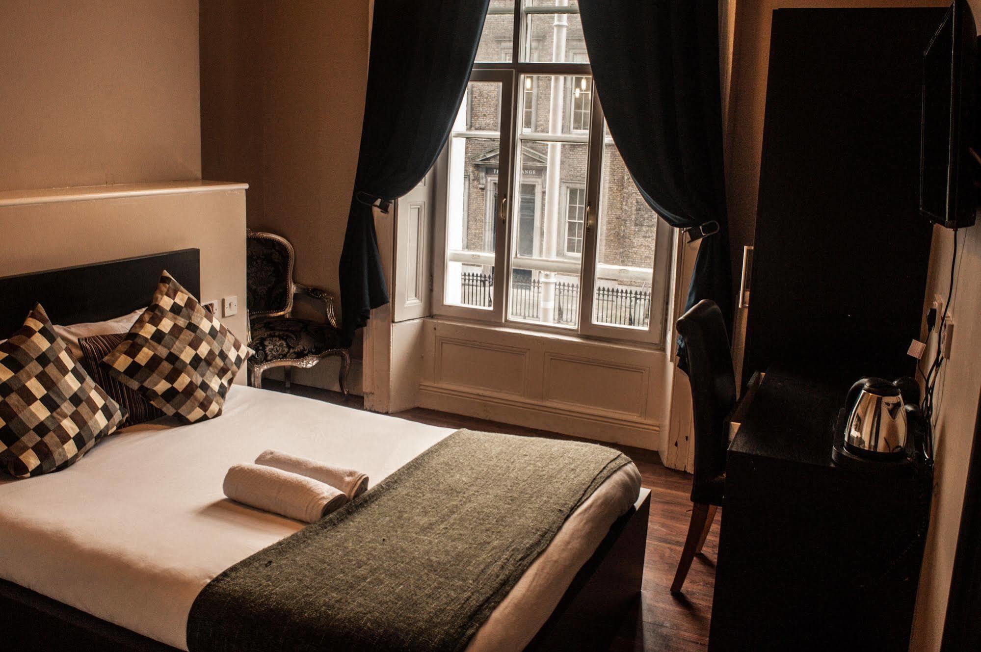 Backpackers Citi Hostel ดับลิน ภายนอก รูปภาพ