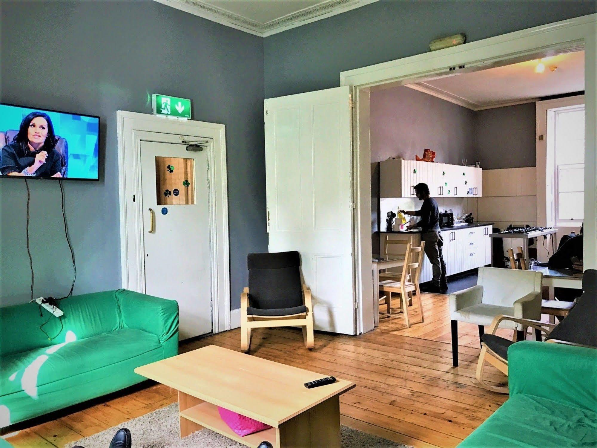 Backpackers Citi Hostel ดับลิน ภายนอก รูปภาพ
