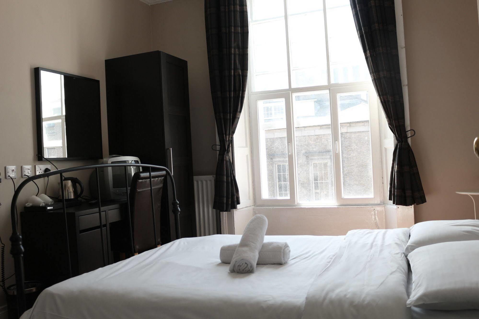 Backpackers Citi Hostel ดับลิน ภายนอก รูปภาพ