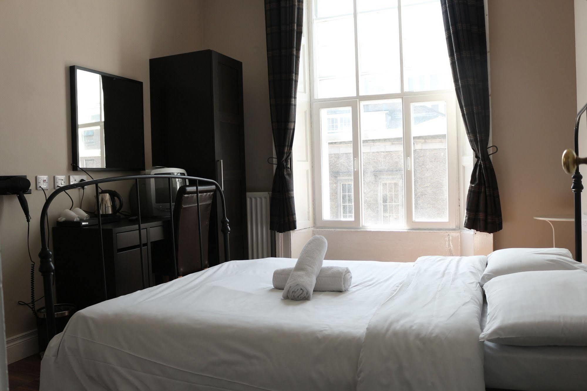 Backpackers Citi Hostel ดับลิน ภายนอก รูปภาพ