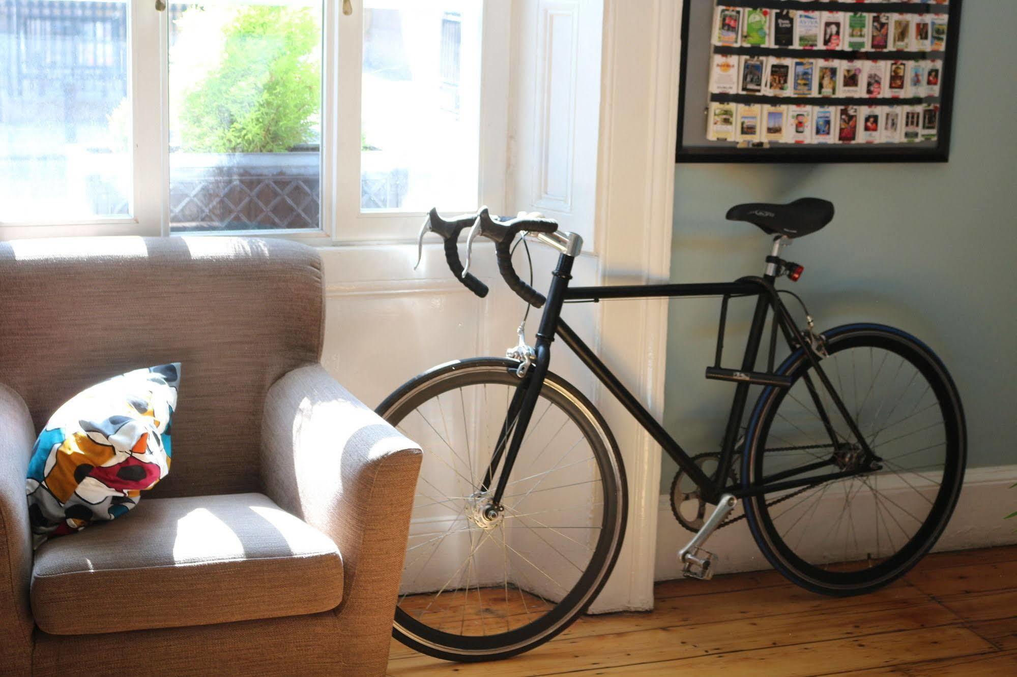Backpackers Citi Hostel ดับลิน ภายนอก รูปภาพ